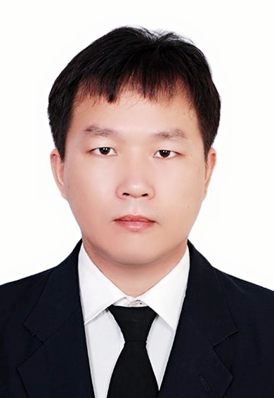 草帽借箭的第一张照片--青岛相亲服务中心