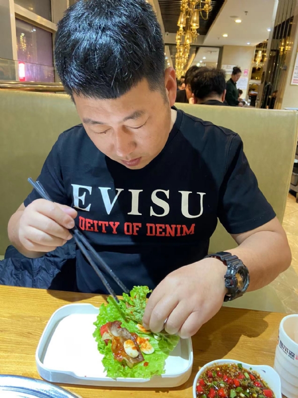 砒霜的第一张照片--青岛相亲服务中心