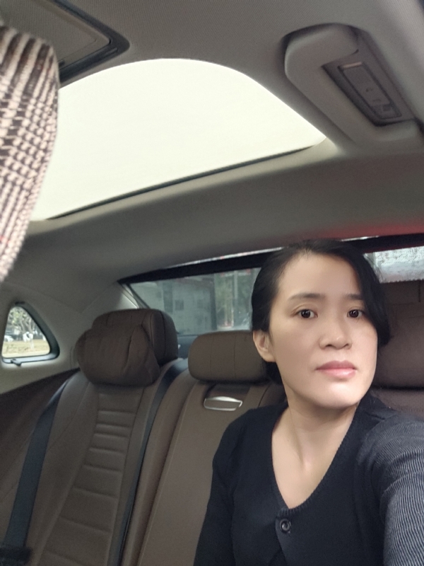 烟雨如墨的第一张照片--青岛相亲服务中心