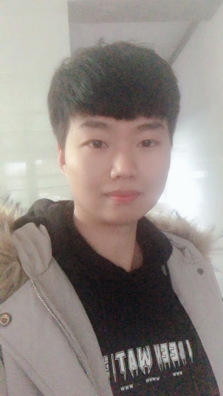 她的第一张照片--青岛相亲服务中心