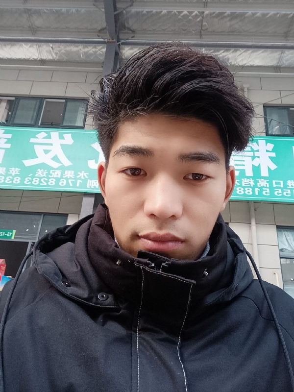 AA的第一张照片--青岛相亲服务中心