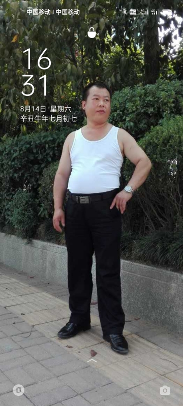 不加糖的苦咖啡的第二张照片--青岛相亲服务中心