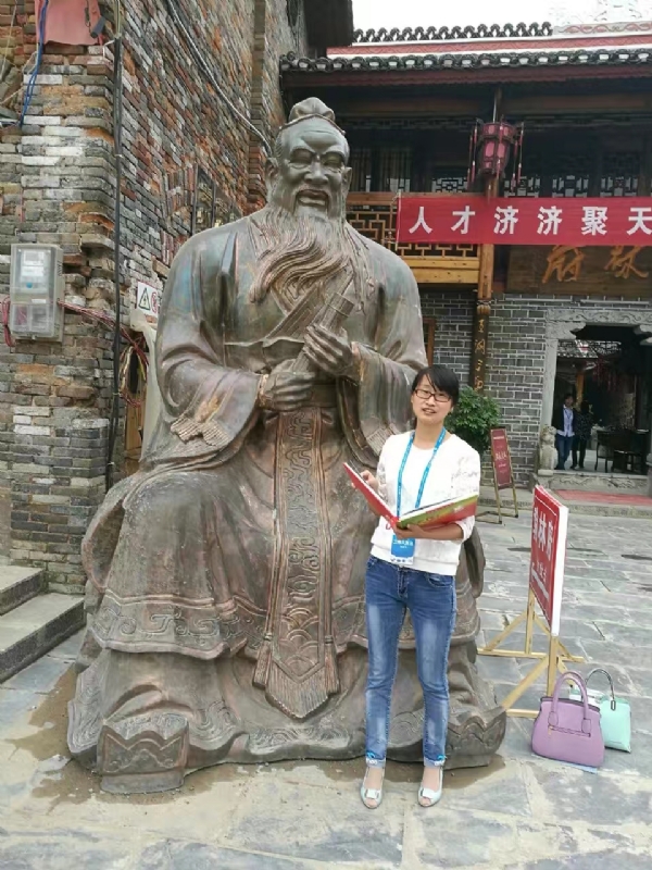 过眼云烟的第四张照片--青岛相亲服务中心