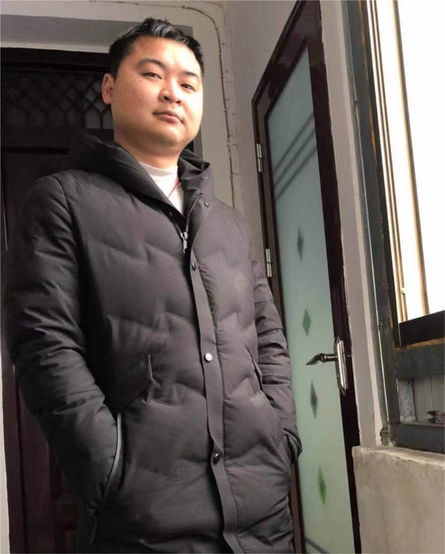末端的第二张照片--青岛相亲服务中心