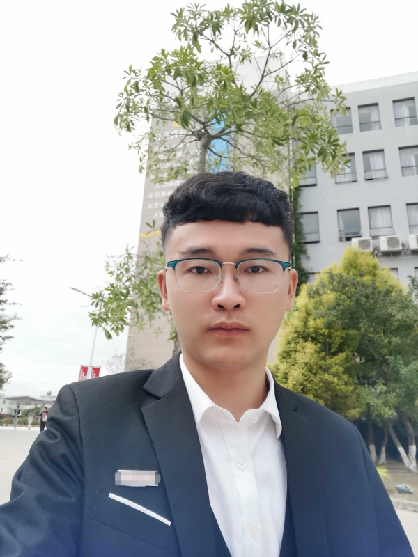 毓文的第二张照片--青岛相亲服务中心