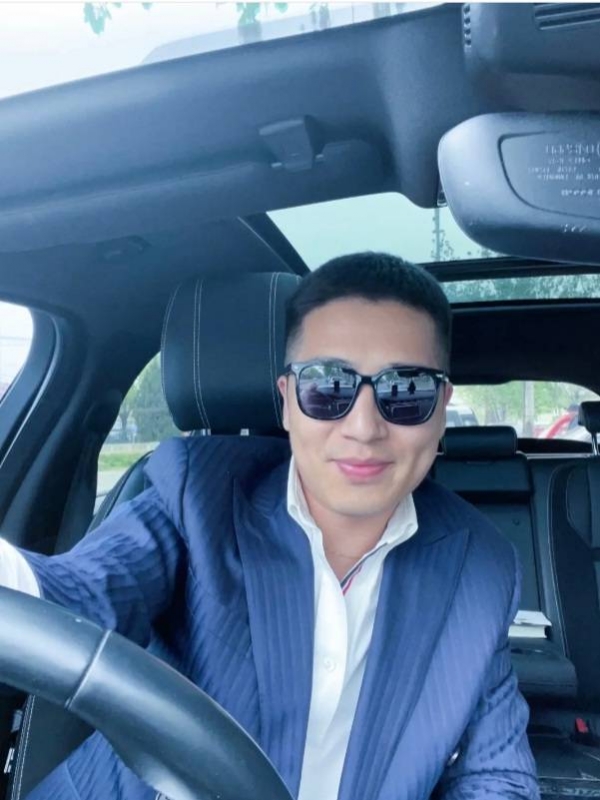 Andy的第一张照片--青岛相亲服务中心