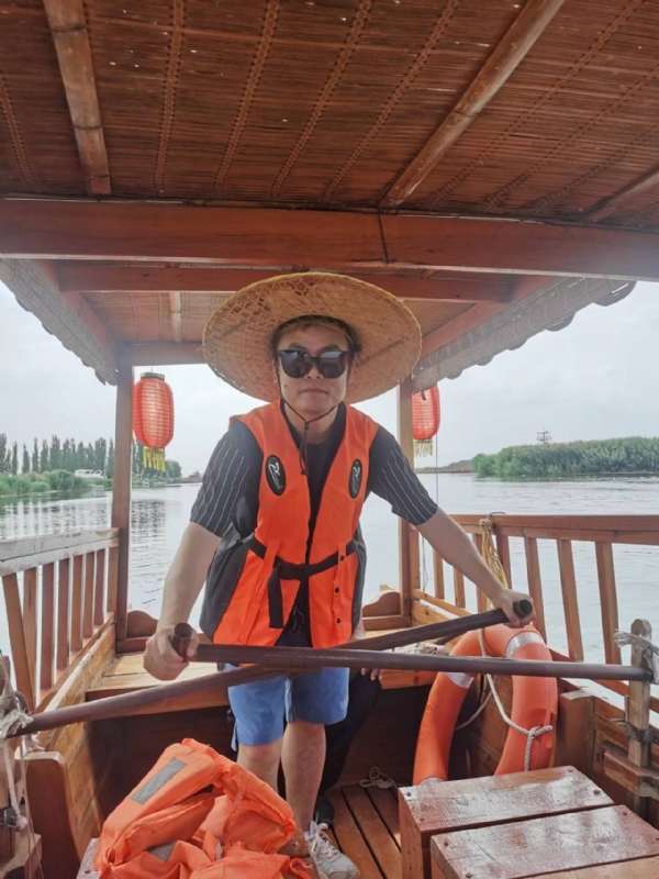 小龙虾的第二张照片--青岛相亲服务中心