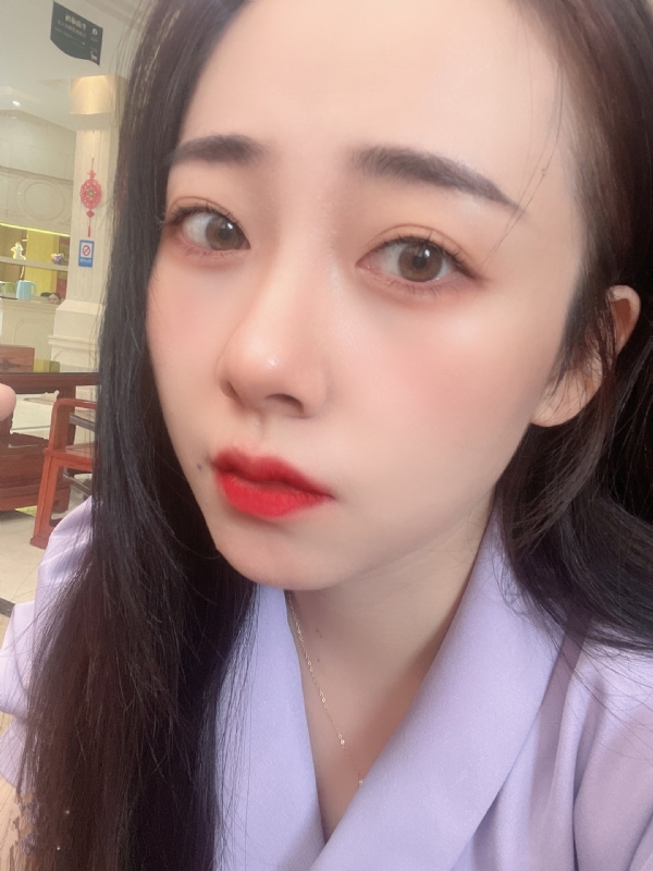 zhou小咪的第一张照片--青岛相亲服务中心