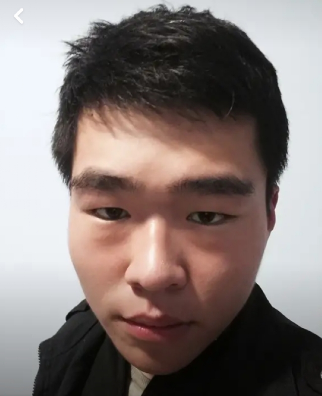 高冷的咖啡的第一张照片--青岛相亲服务中心