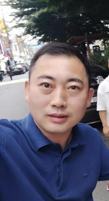 李龙的第一张照片--青岛相亲服务中心