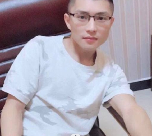 辉辉辉的第一张照片--青岛相亲服务中心