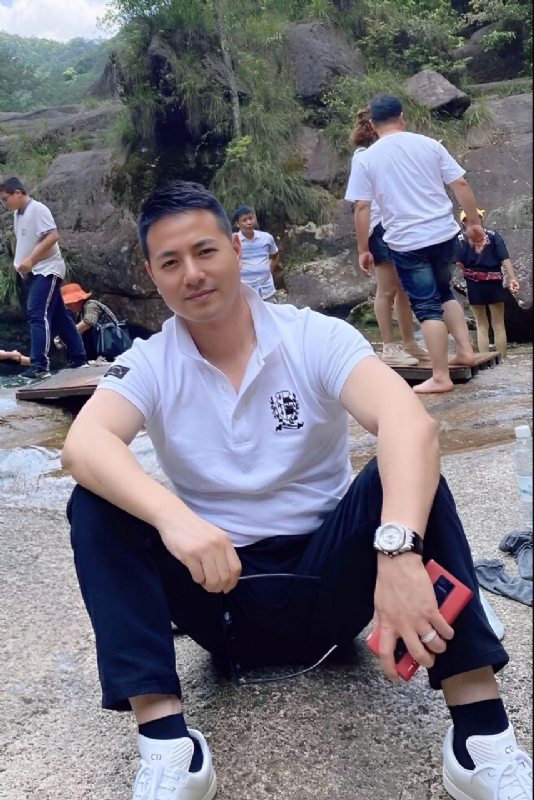 勿忘初心的第三张照片--青岛相亲服务中心