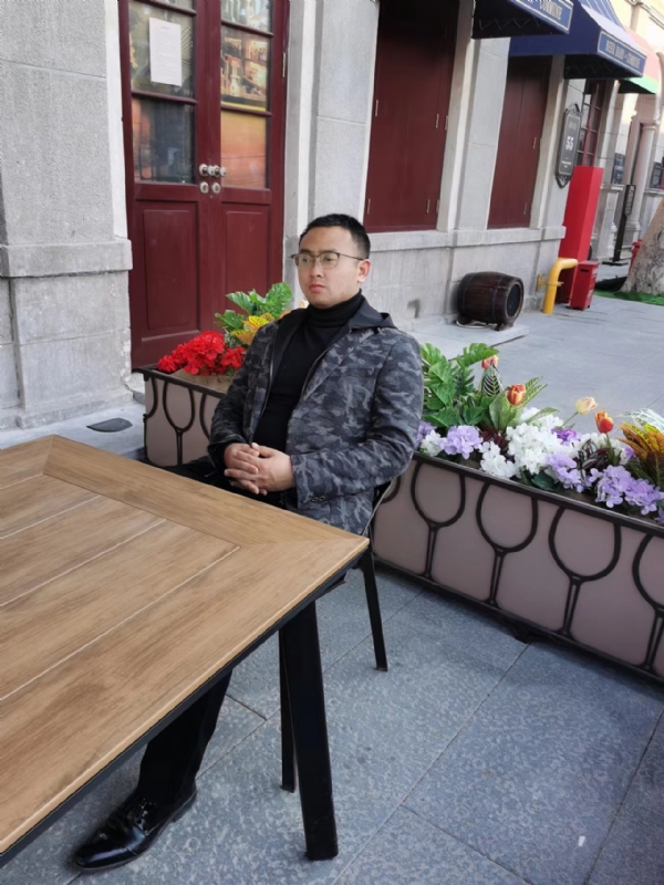 小独的第一张照片--青岛相亲服务中心