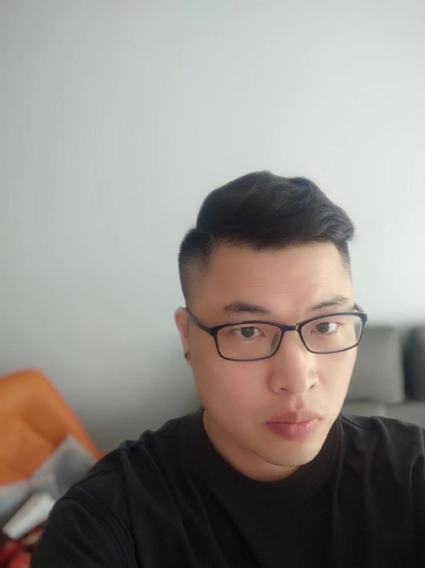 Vincent的第三张照片--青岛相亲服务中心