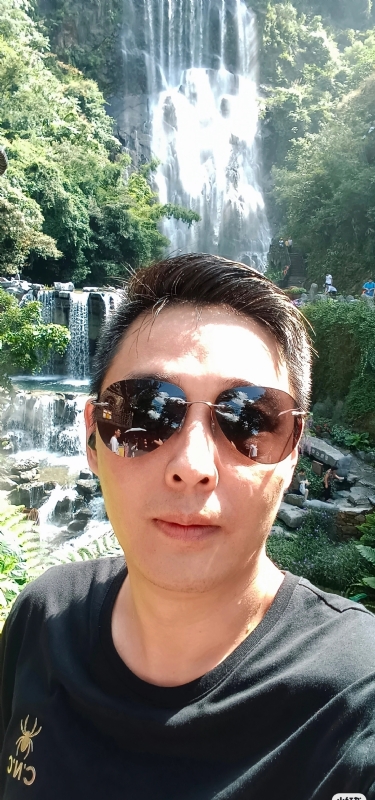 小小帅哥的第一张照片--青岛相亲服务中心