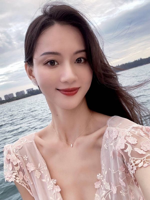 andy的第一张照片--青岛相亲服务中心