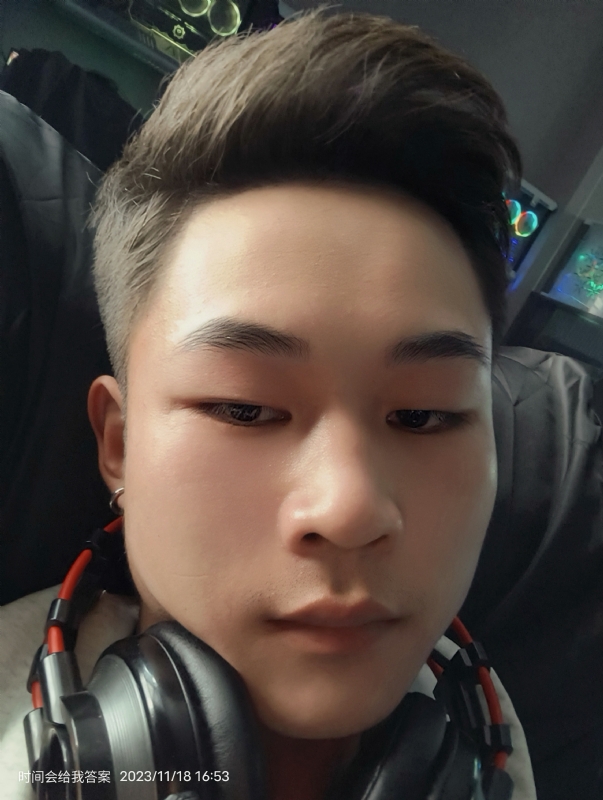 烦烦的小林的第一张照片--青岛相亲服务中心