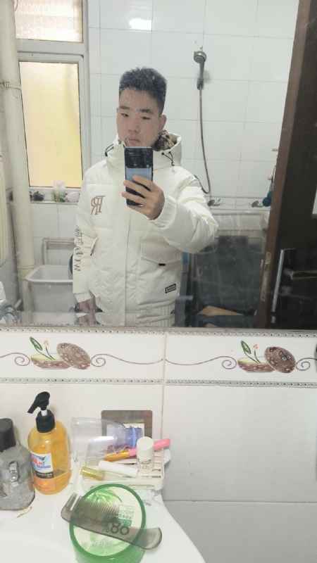 小李的第一张照片--青岛相亲服务中心