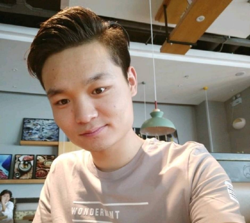 裴海洋的第一张照片--青岛相亲服务中心