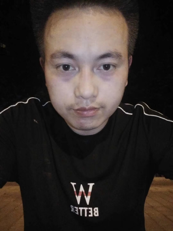 拓荒者的第一张照片--青岛相亲服务中心