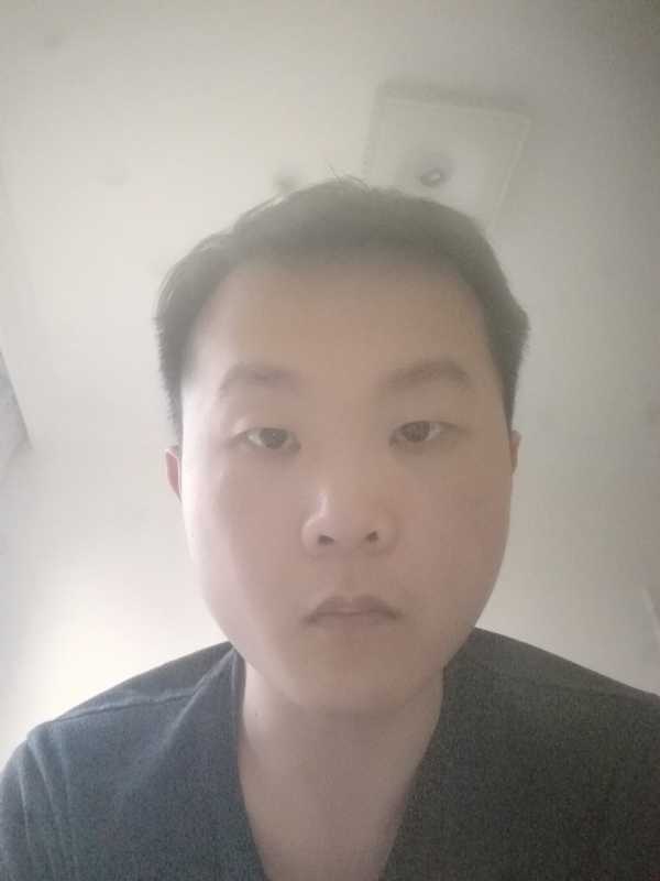 下个瞬间的你的第一张照片--青岛相亲服务中心