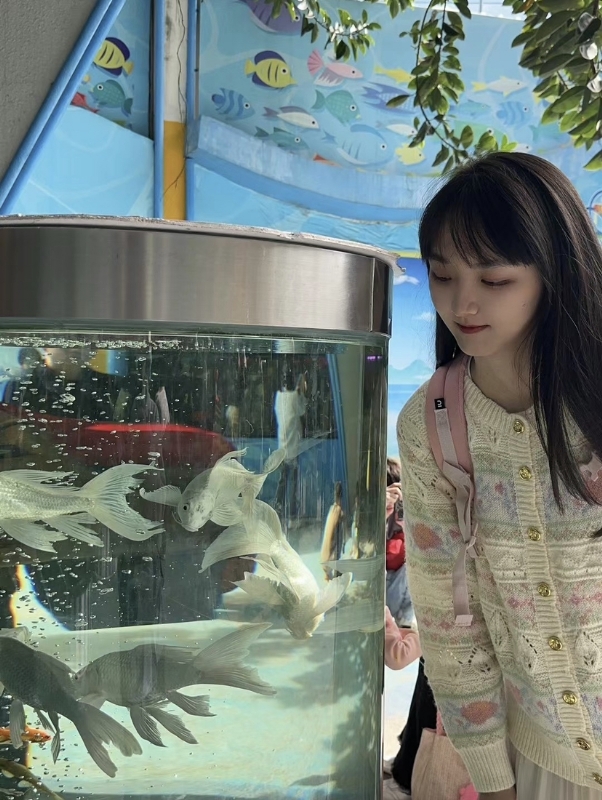 yiyi的第二张照片--青岛相亲服务中心