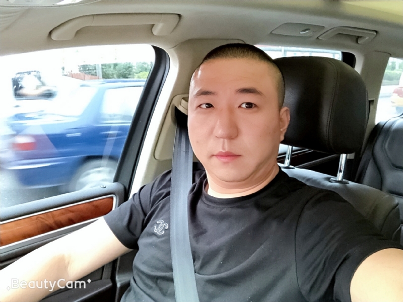 路人甲的第一张照片--青岛相亲服务中心