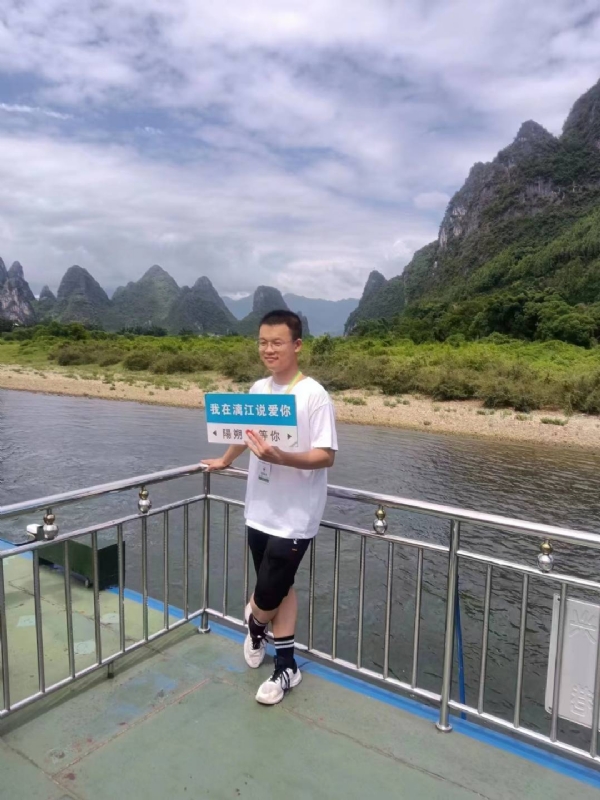 决胜时刻的第一张照片--青岛相亲服务中心