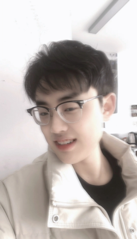梁21的第一张照片--青岛相亲服务中心