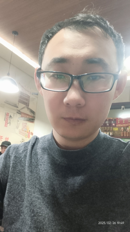 黑黑一笑的第一张照片--青岛相亲服务中心