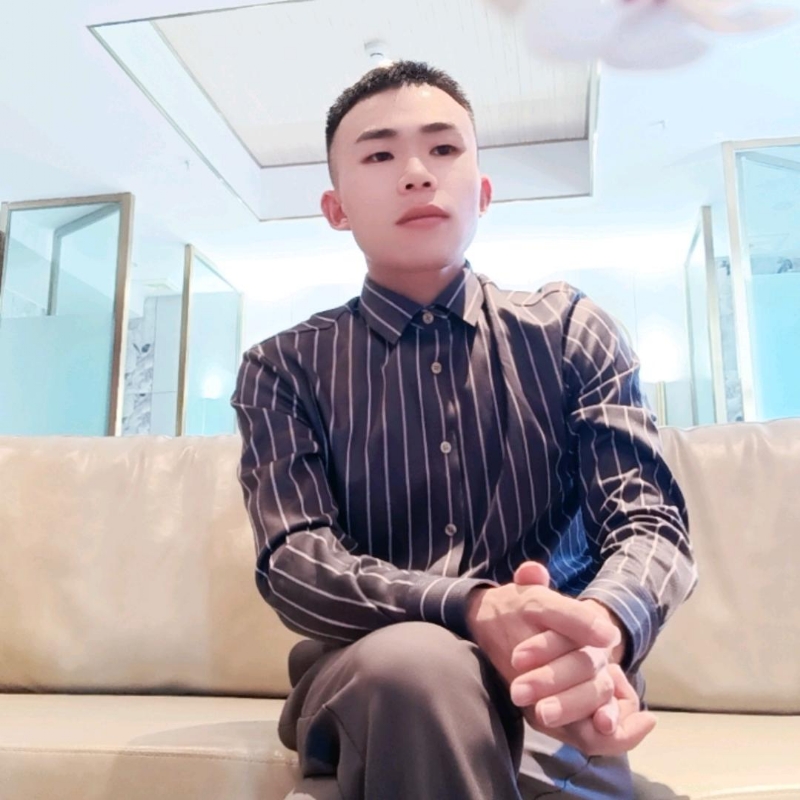 王文的第一张照片--青岛相亲服务中心