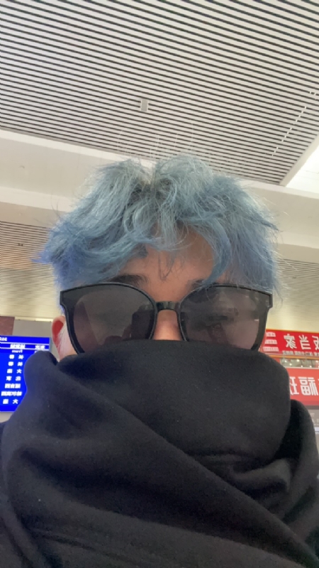 平行线的第二张照片--青岛相亲服务中心