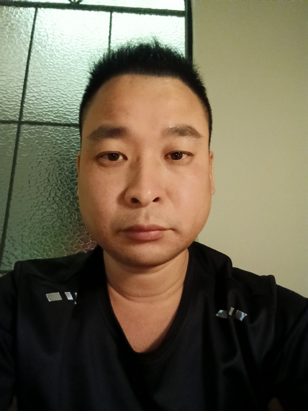 信念的第一张照片--青岛相亲服务中心