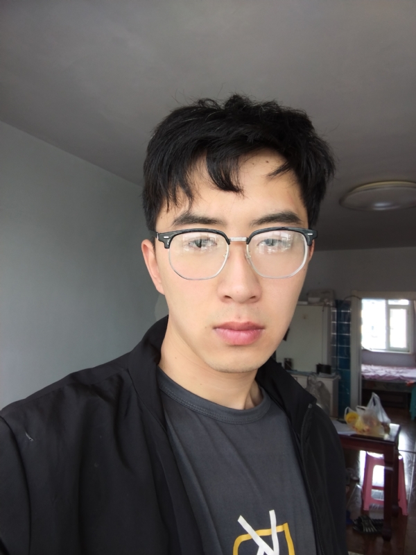 雷震雨的第一张照片--青岛相亲服务中心