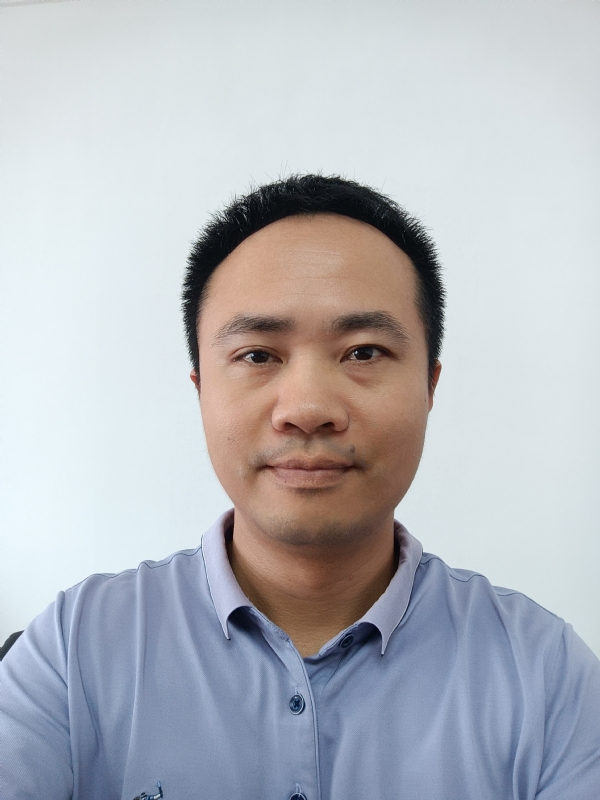 海口相亲的第三张照片--青岛相亲服务中心
