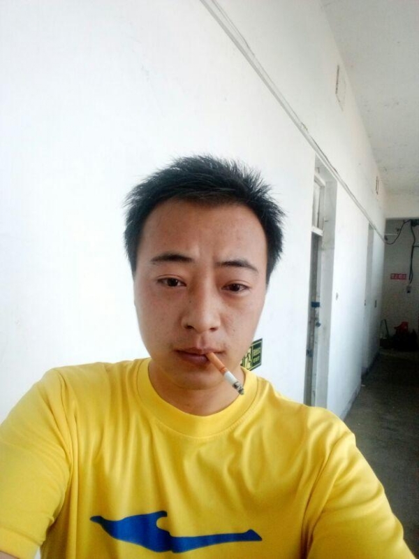 云淡风轻的第二张照片--青岛相亲服务中心