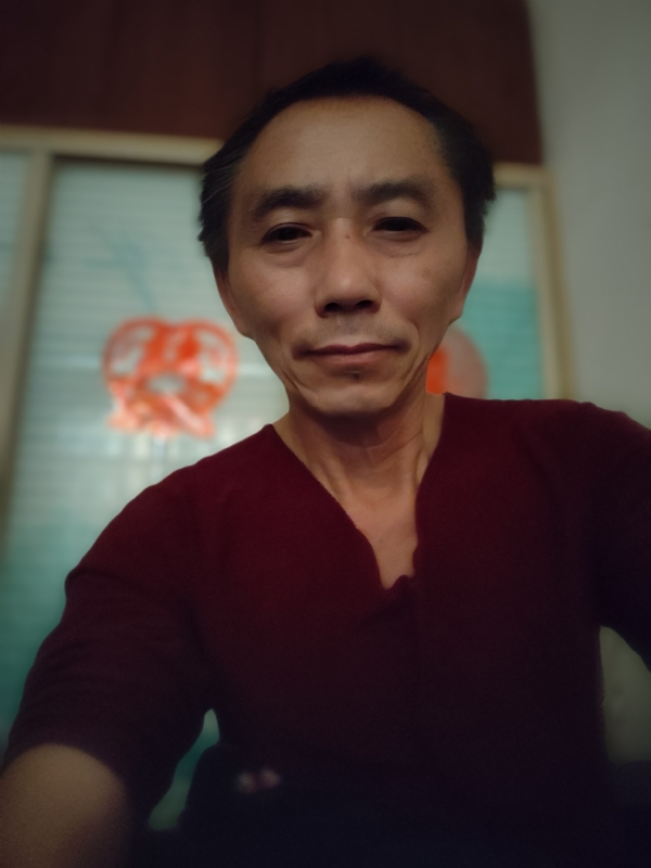 有你不辜单的第一张照片--青岛相亲服务中心