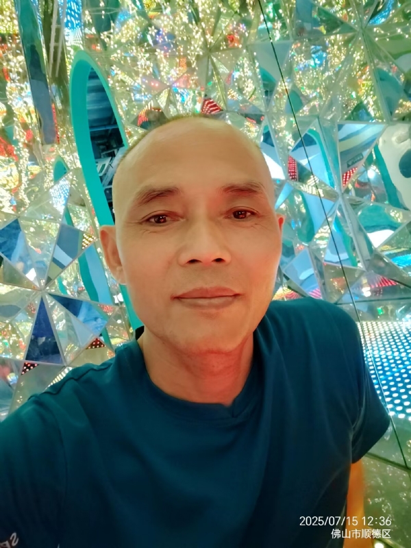 阿里睡不着的第二张照片--青岛相亲服务中心