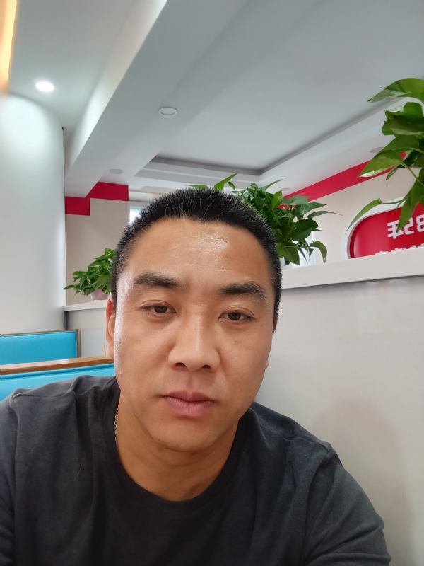 太阳的第三张照片--青岛相亲服务中心