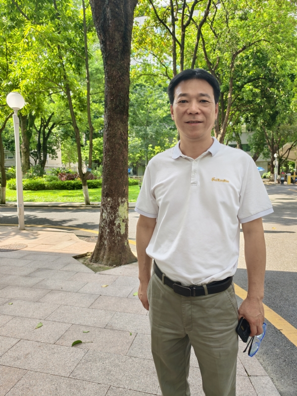 哈哥的第一张照片--青岛相亲服务中心