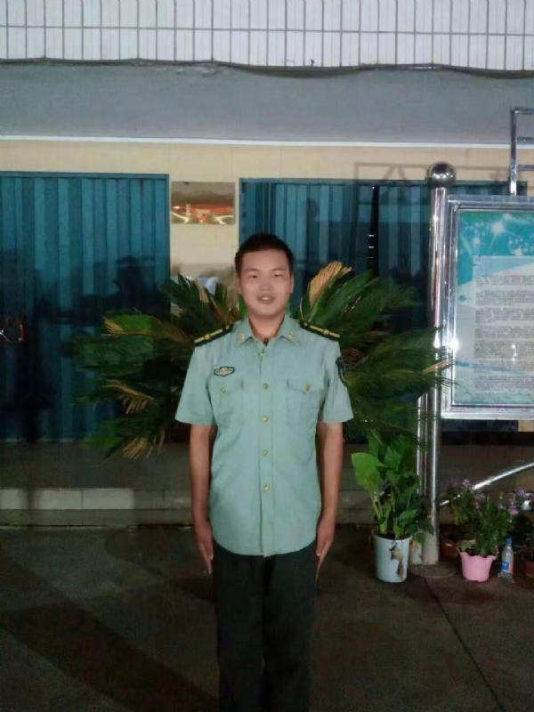 程程的第一张照片--青岛相亲服务中心