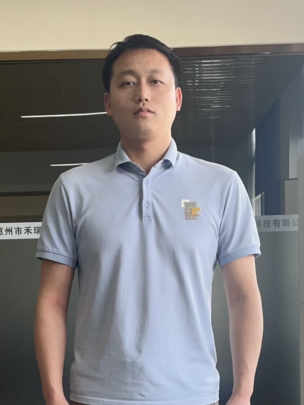 鹊桥的第一张照片--青岛相亲服务中心