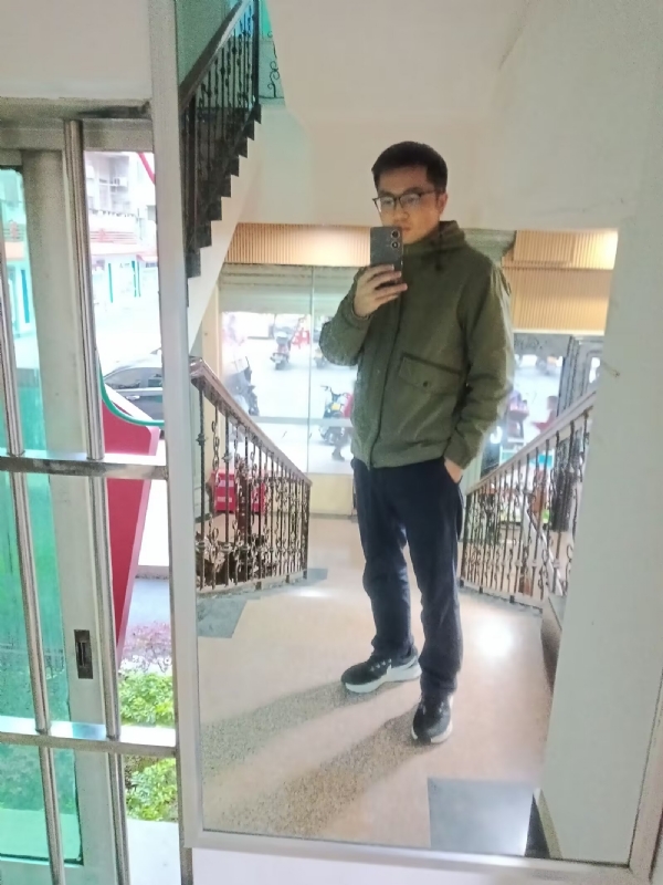 沧海一粟的第三张照片--青岛相亲服务中心