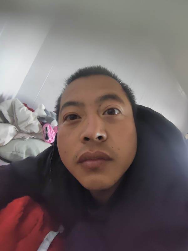 等一个人的第一张照片--青岛相亲服务中心