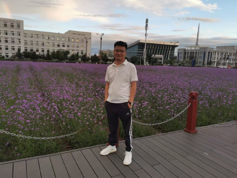 成成的第一张照片--青岛相亲服务中心