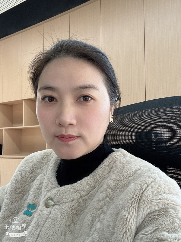 瑜妍的第一张照片--青岛相亲服务中心