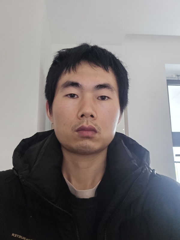 洛华晟的第三张照片--青岛相亲服务中心