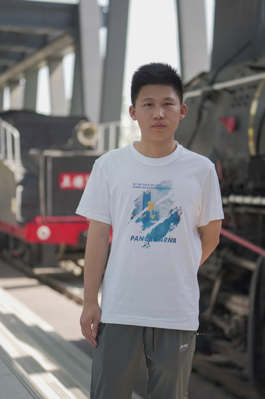 天行健的第一张照片--青岛相亲服务中心