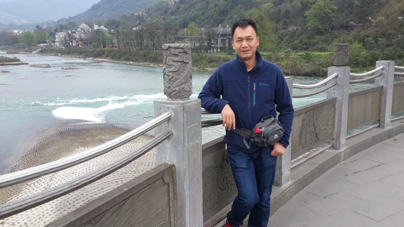 上下求索的第一张照片--青岛相亲服务中心